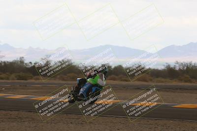 media/Sep-10-2022-SoCal Trackdays (Sat) [[a5bf35bb4a]]/Turn 2 (1pm)/